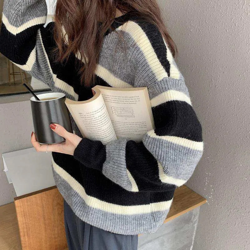 Lasamu Striped Knitted Loose Casual Sweater